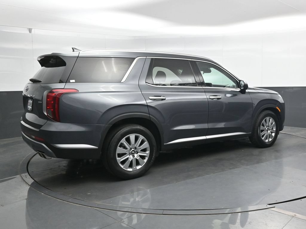 Used 2025 Hyundai Palisade SEL AWD/4WD image 2