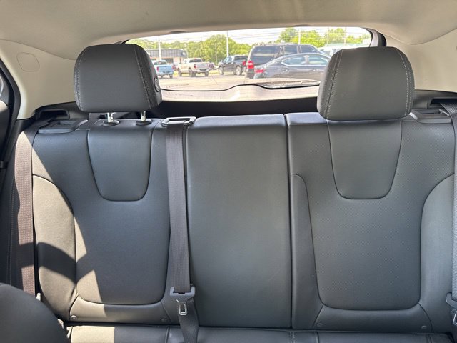 Used 2024 Buick Encore GX Sport Touring FWD image 11