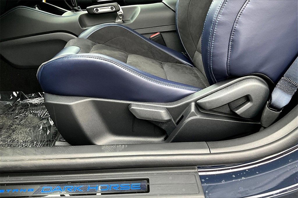 New 2025 Ford Mustang Dark Horse image 38