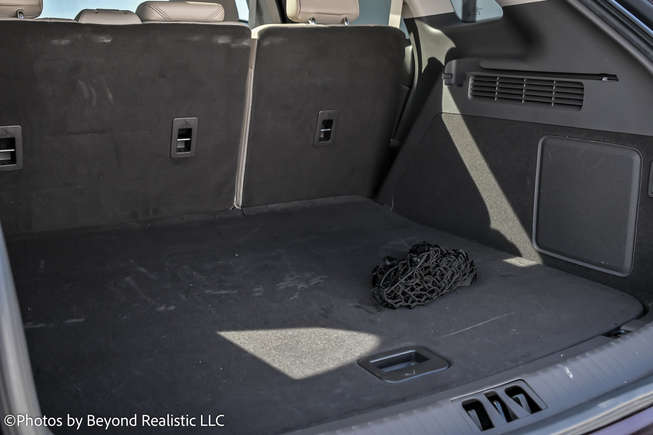 Used 2021 Lincoln Nautilus Reserve image 12