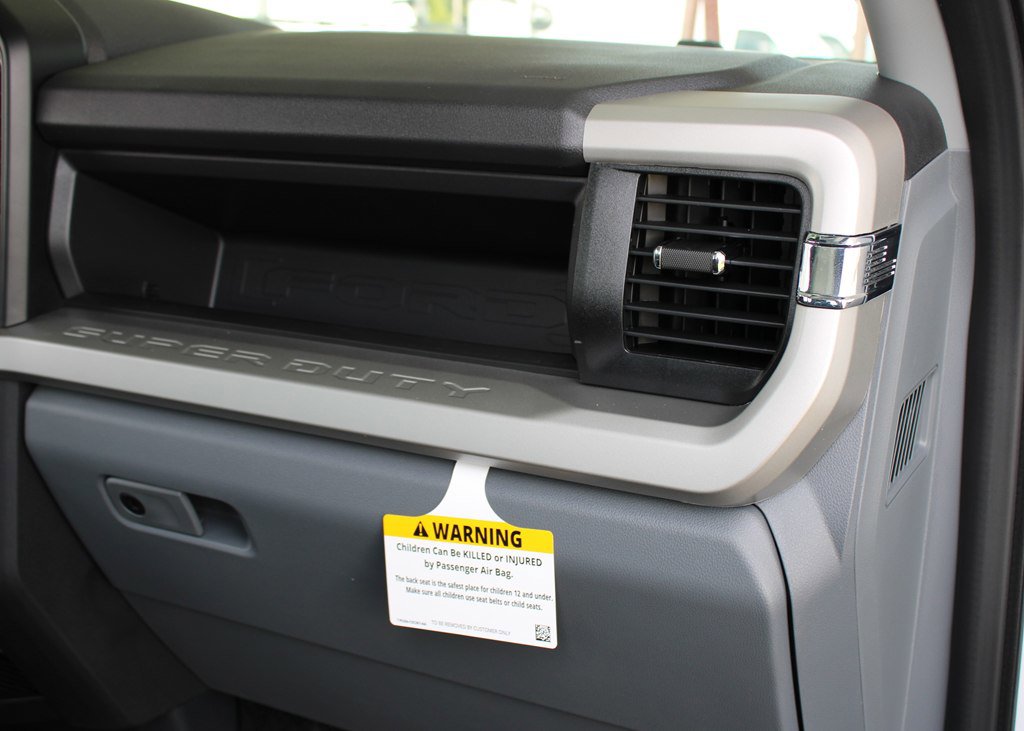 Used 2025 Ford F250 XL image 28