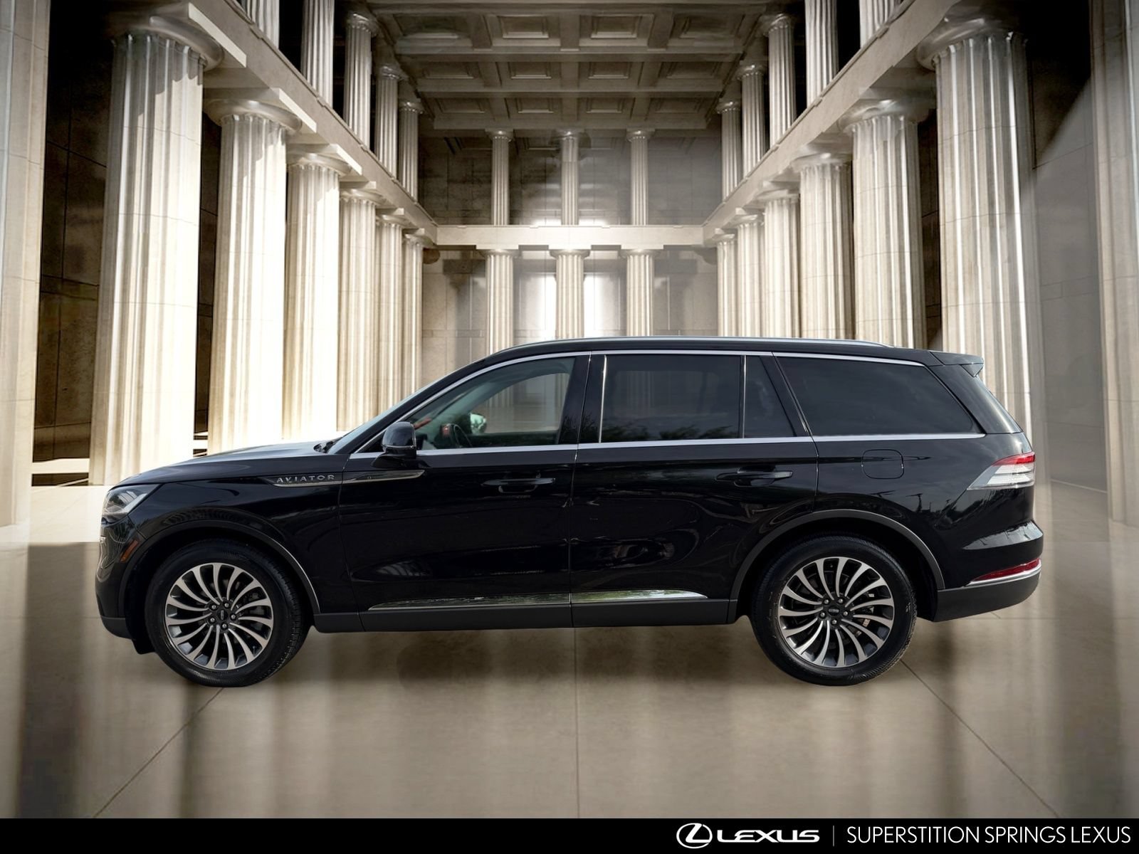 Used 2023 Lincoln Aviator Reserve RWD image 5