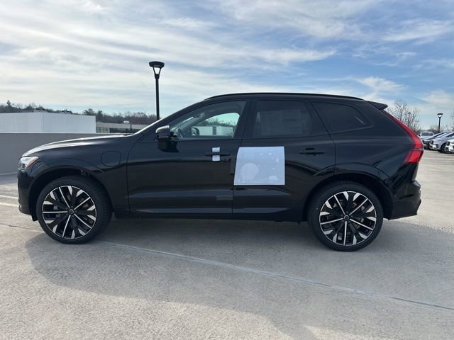 New 2026 Volvo XC60 T8 Ultra w/ Protection Package Premier image 4