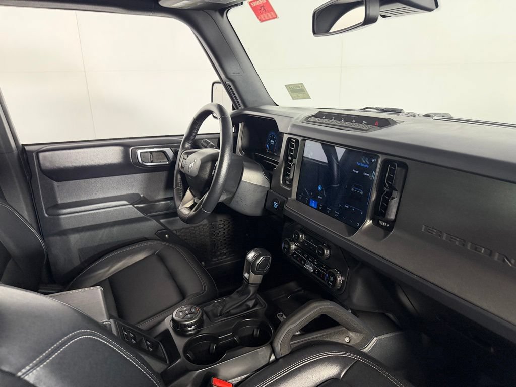 Used 2025 Ford Bronco Badlands AWD/4WD image 31