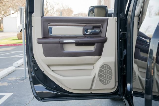 Used 2017 RAM 2500 Laramie w/ Protection Group image 38