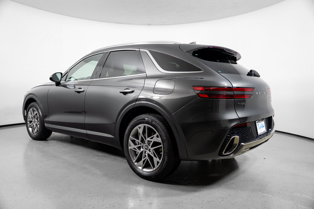 Used 2025 Genesis GV70 2.5T AWD/4WD image 12