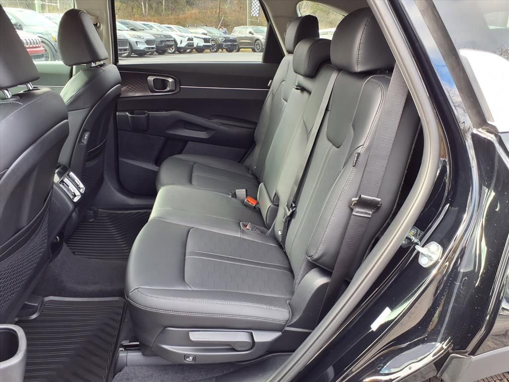New 2026 Kia Sorento EX image 11