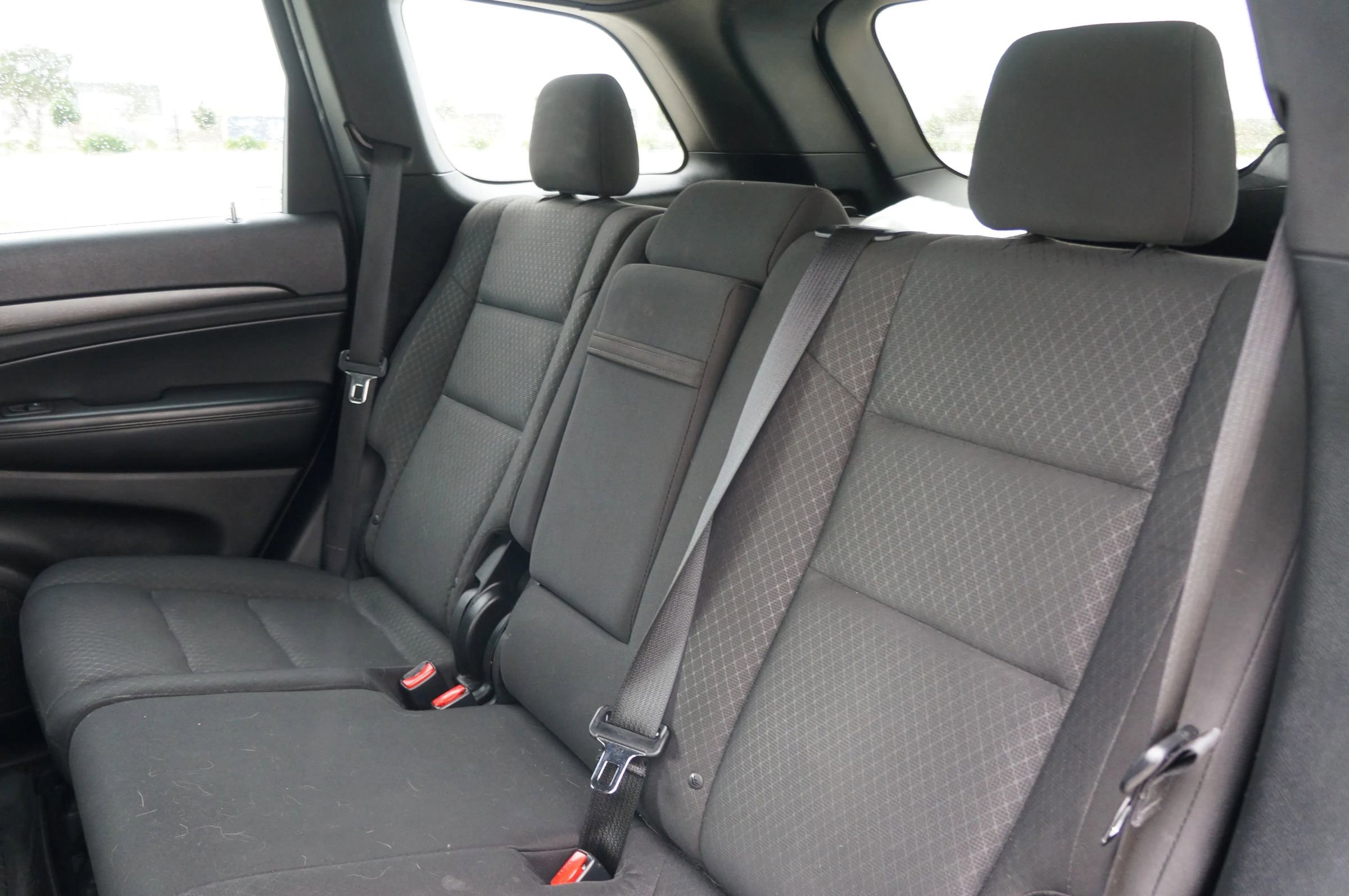 Used 2018 Jeep Grand Cherokee Laredo image 29