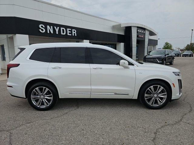 Used 2021 Cadillac XT6 Premium Luxury w/ Platinum Package AWD/4WD image 39