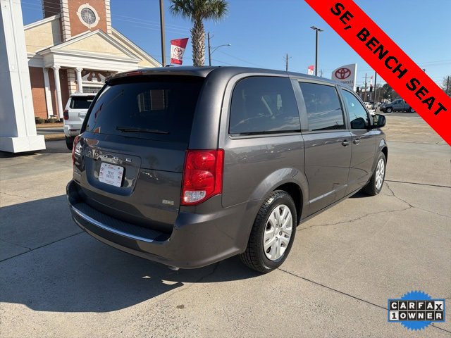 Used 2018 Dodge Grand Caravan SE w/ UConnect Hands-Free Group image 5