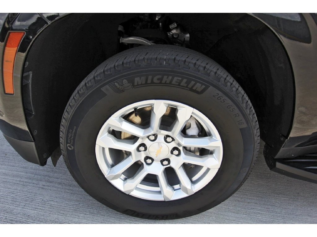 Used 2025 Chevrolet Tahoe LT RWD image 31