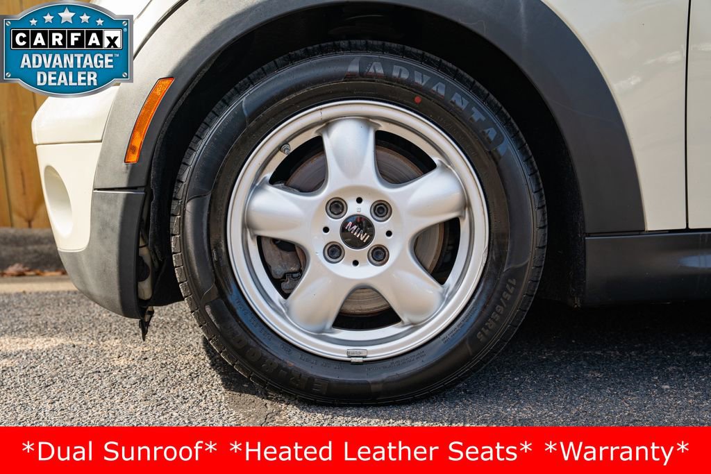 Used 2010 MINI Cooper Hardtop image 11