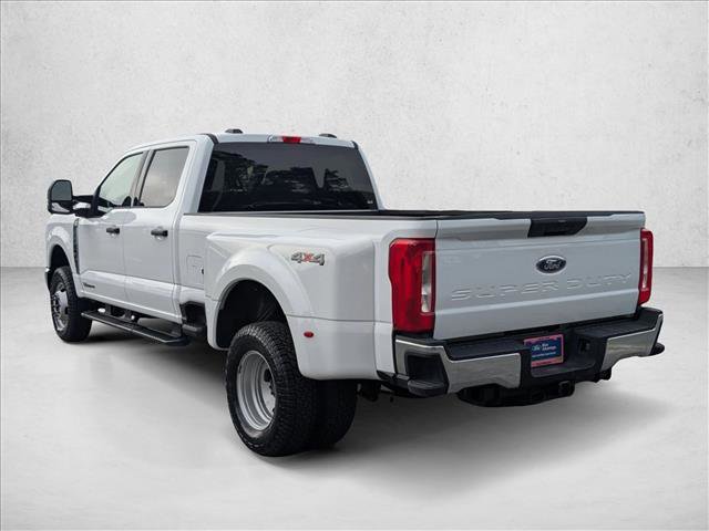 Used 2025 Ford F350 XLT image 8