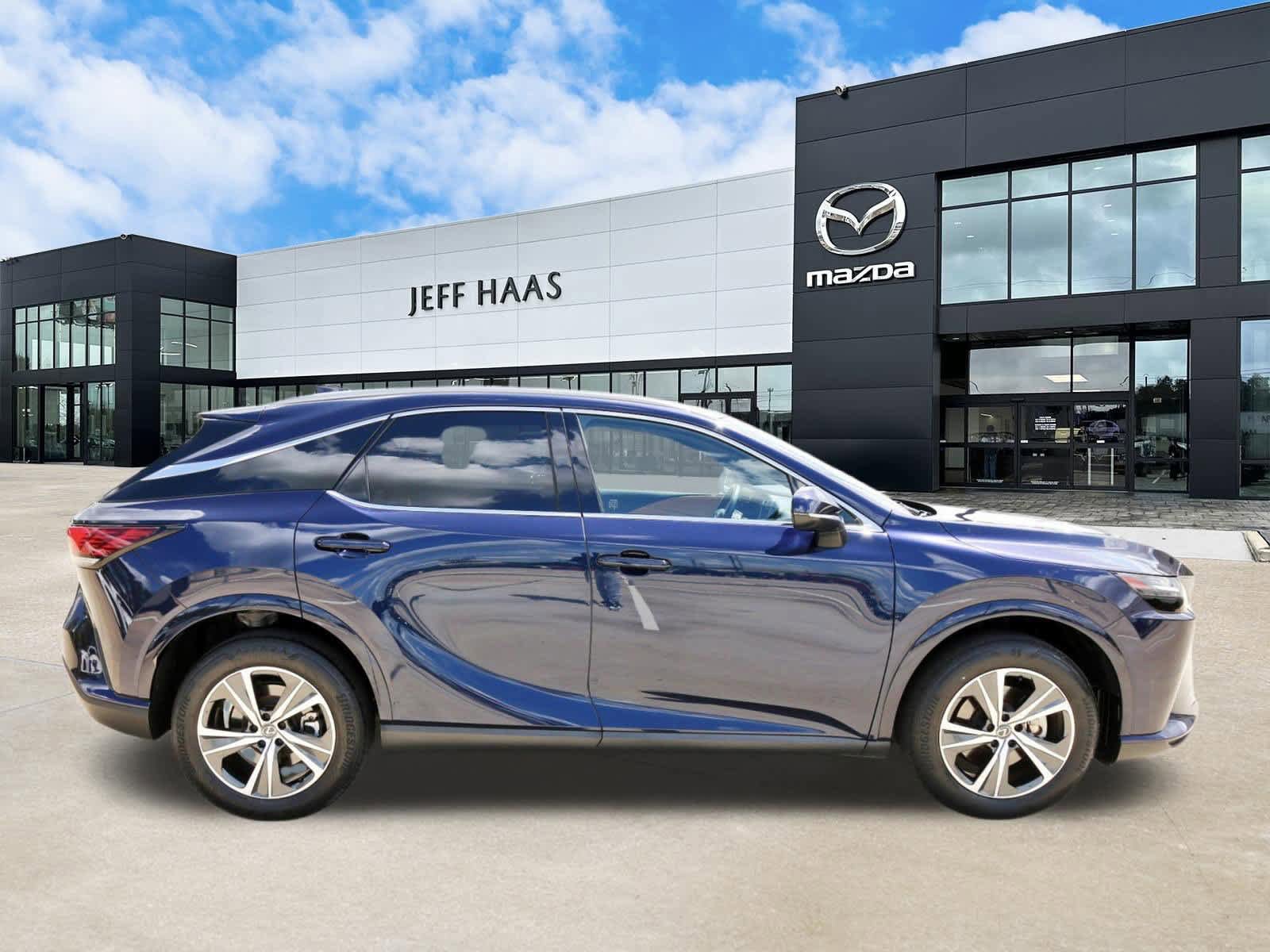 Used 2024 Lexus RX 350 Premium w/ Cold Area Package FWD image 5