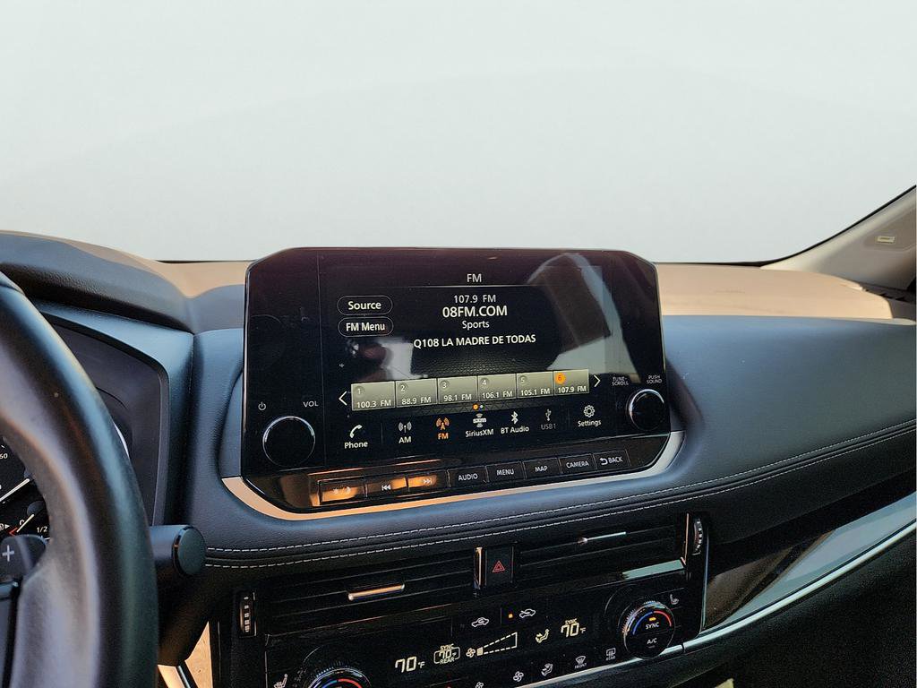 Used 2023 Nissan Rogue SL w/ SL Premium Package image 24