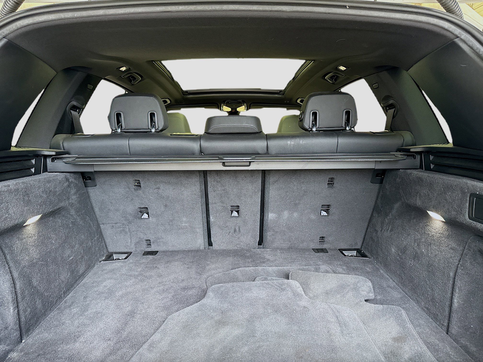 Used 2020 BMW X5 xDrive40i w/ Parking Assistance Package image 18