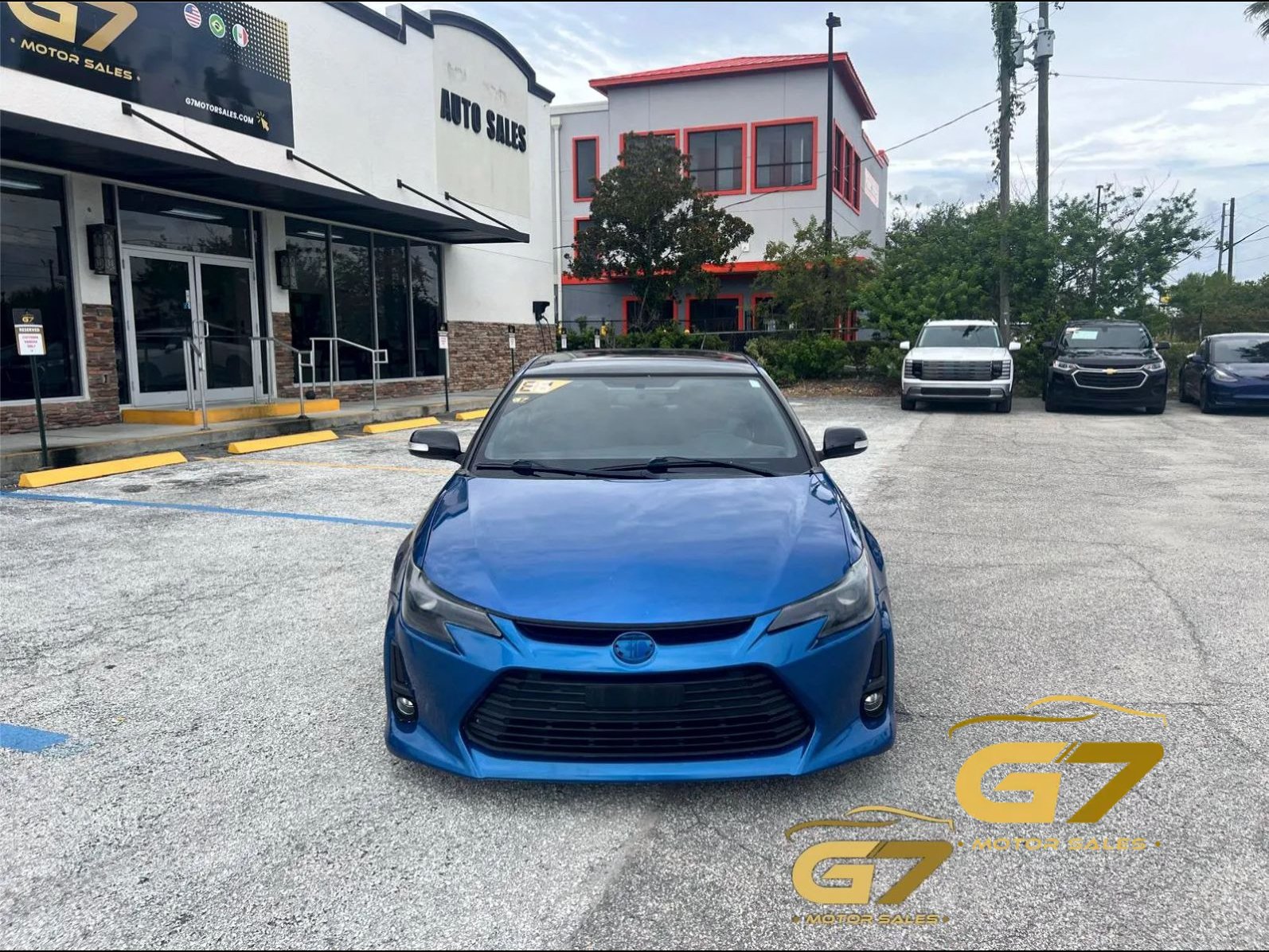 Used 2016 Scion tC FWD image 2