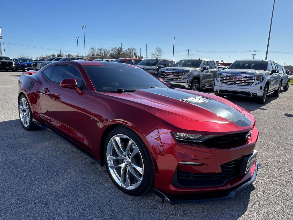 Used 2021 Chevrolet Camaro SS w/ Wild Cherry Design Package 2 image 2