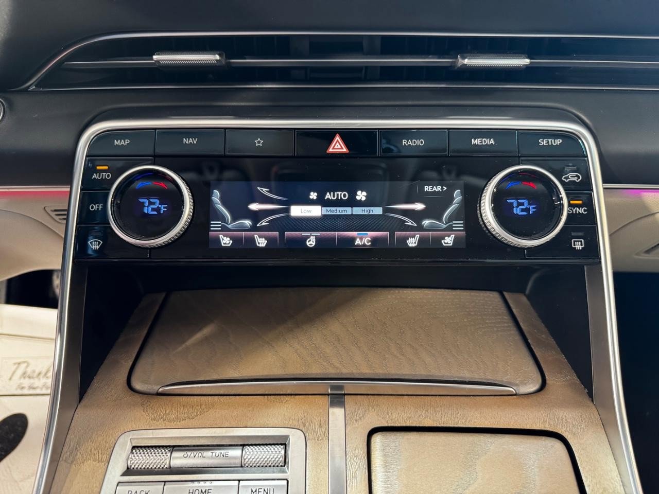 Used 2022 Genesis GV80 2.5T w/ Prestige Package 04 image 22