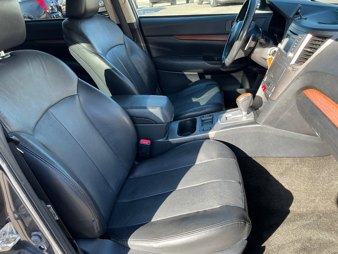 Used 2013 Subaru Outback 2.5i Limited w/ Moonroof Pkg image 10