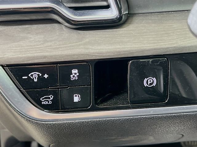 Certified 2023 Kia Sportage X-Line image 10