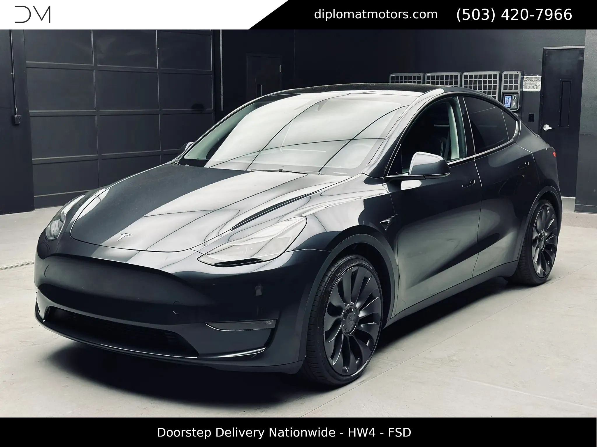Used 2024 Tesla Model Y Performance AWD/4WD image 1