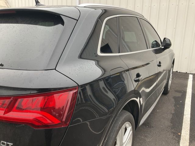Used 2018 Audi Q5 2.0T Premium Plus w/ Premium Plus Package image 6