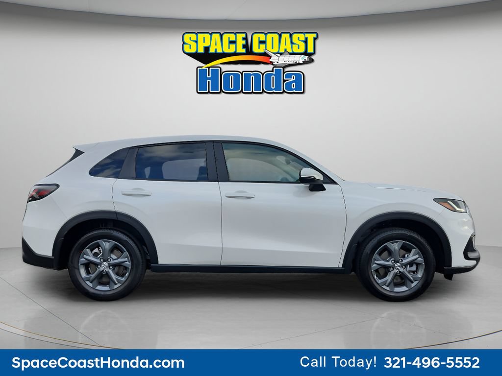 New 2026 Honda HR-V LX image 4