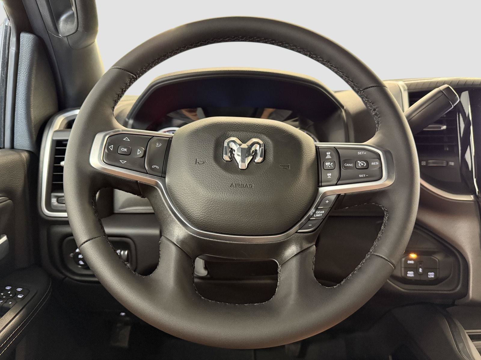 New 2026 RAM 2500 Big Horn AWD/4WD image 12