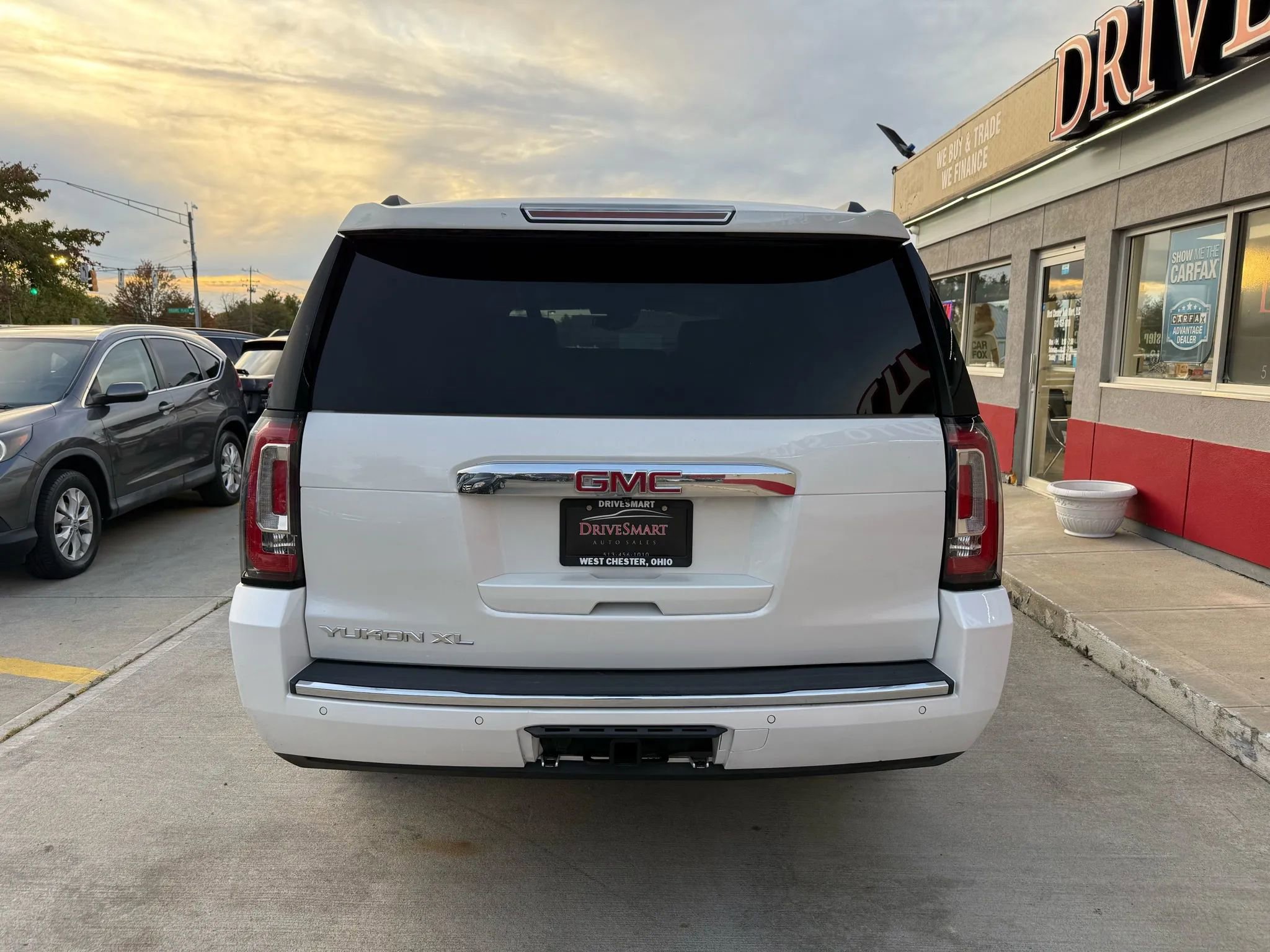 Used 2019 GMC Yukon XL Denali w/ Denali Ultimate Package image 7