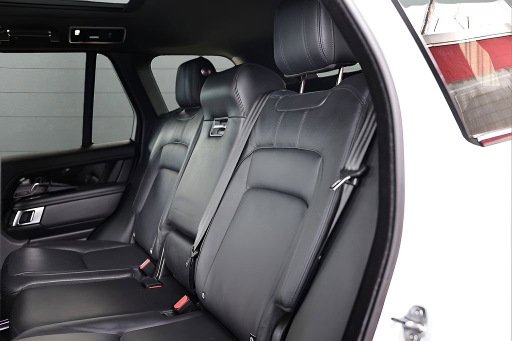 Used 2022 Land Rover Range Rover P525 Westminster Edition image 55
