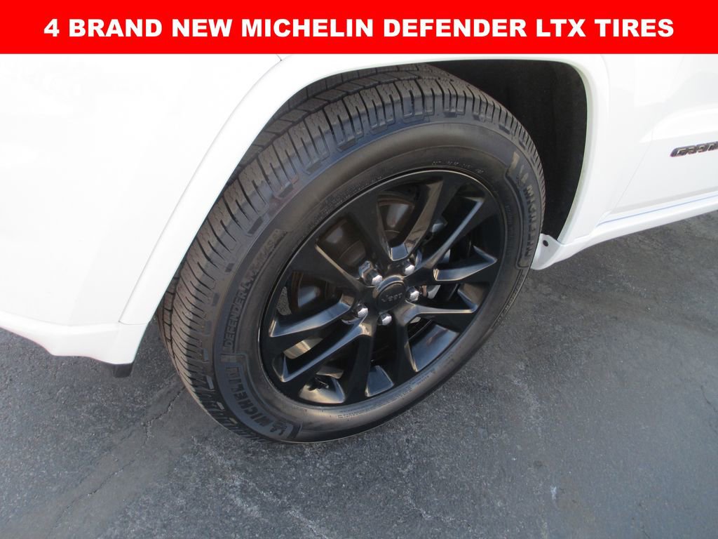 Used 2018 Jeep Grand Cherokee Altitude image 4