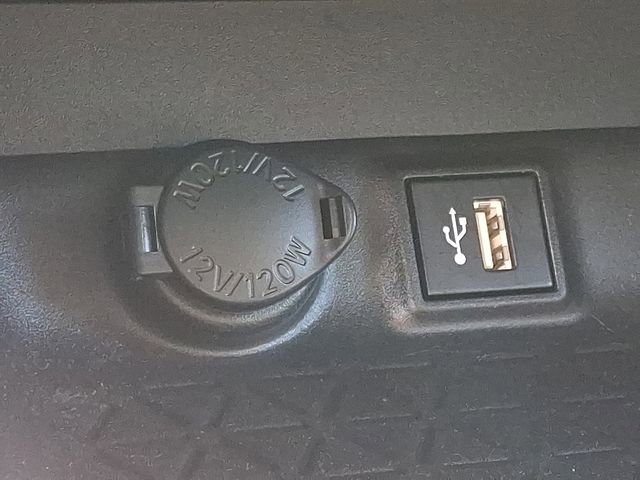 Certified 2023 Toyota RAV4 LE AWD/4WD image 25