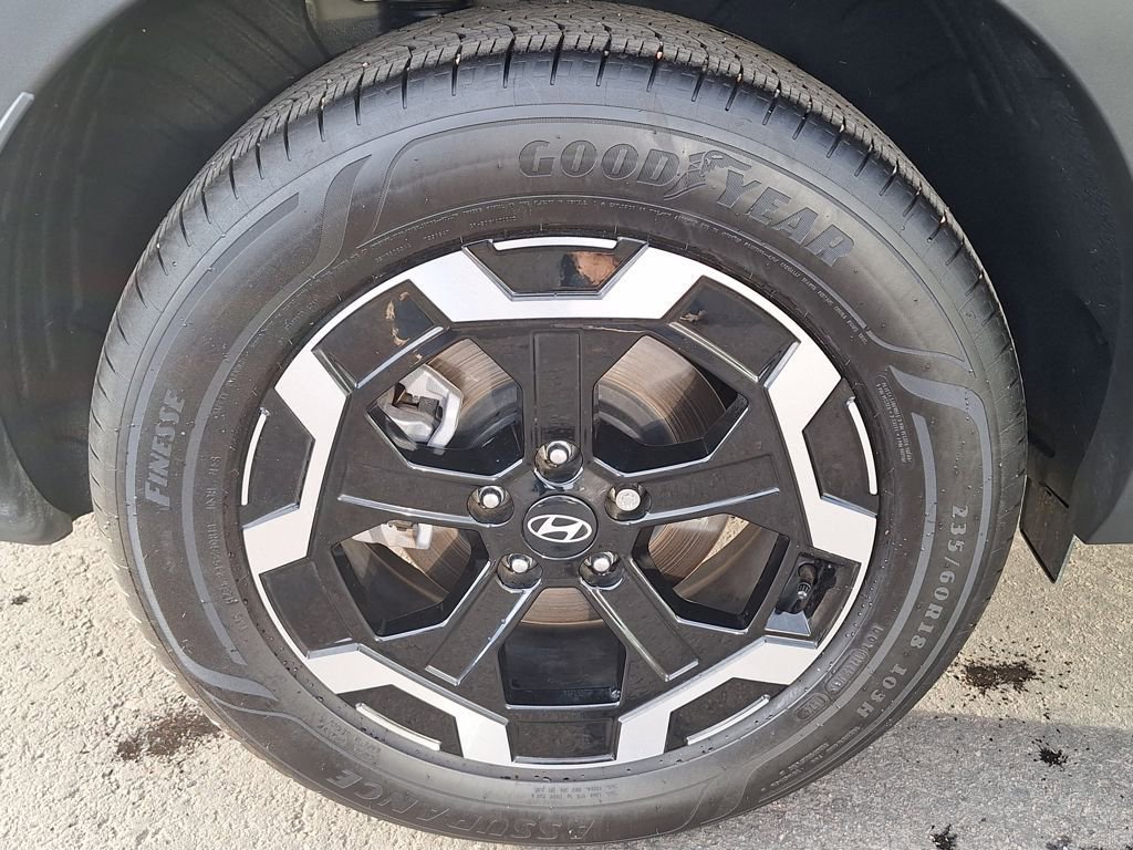 Used 2024 Hyundai Santa Fe SE image 31
