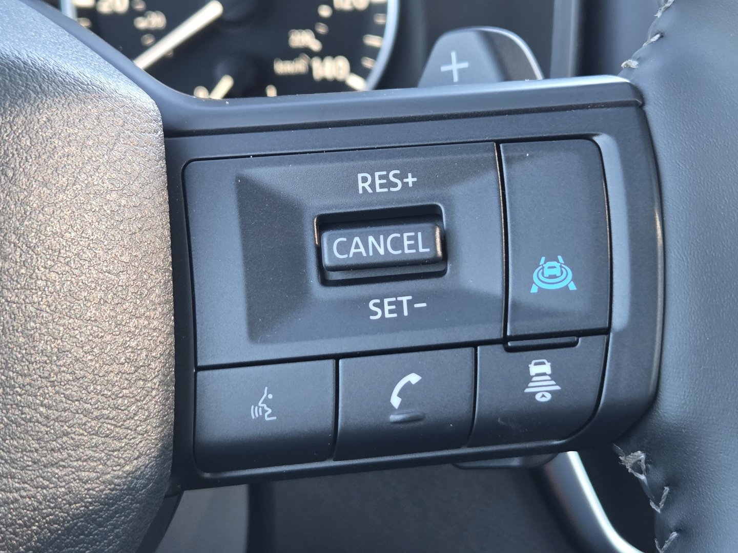 New 2026 Nissan Rogue Dark Armor AWD/4WD image 33