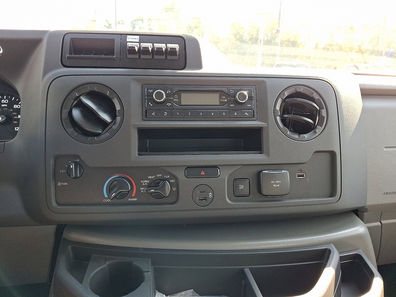 New 2026 Ford E-350 and Econoline 350 Super Duty w/ Power Equipment Group RWD image 12