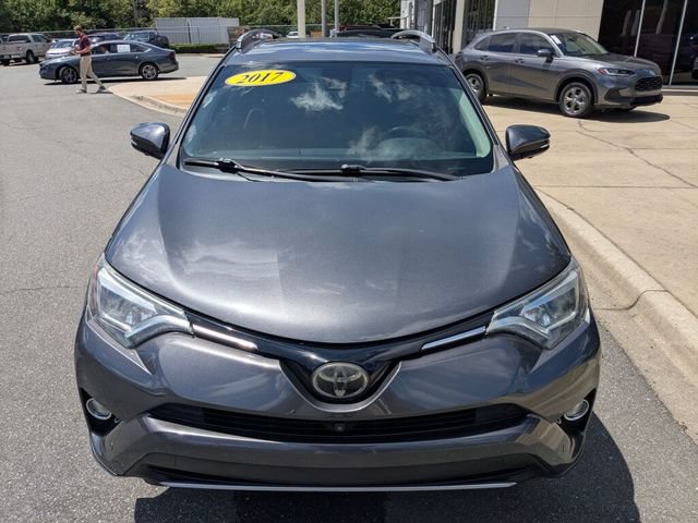 Used 2017 Toyota RAV4 Platinum FWD image 4