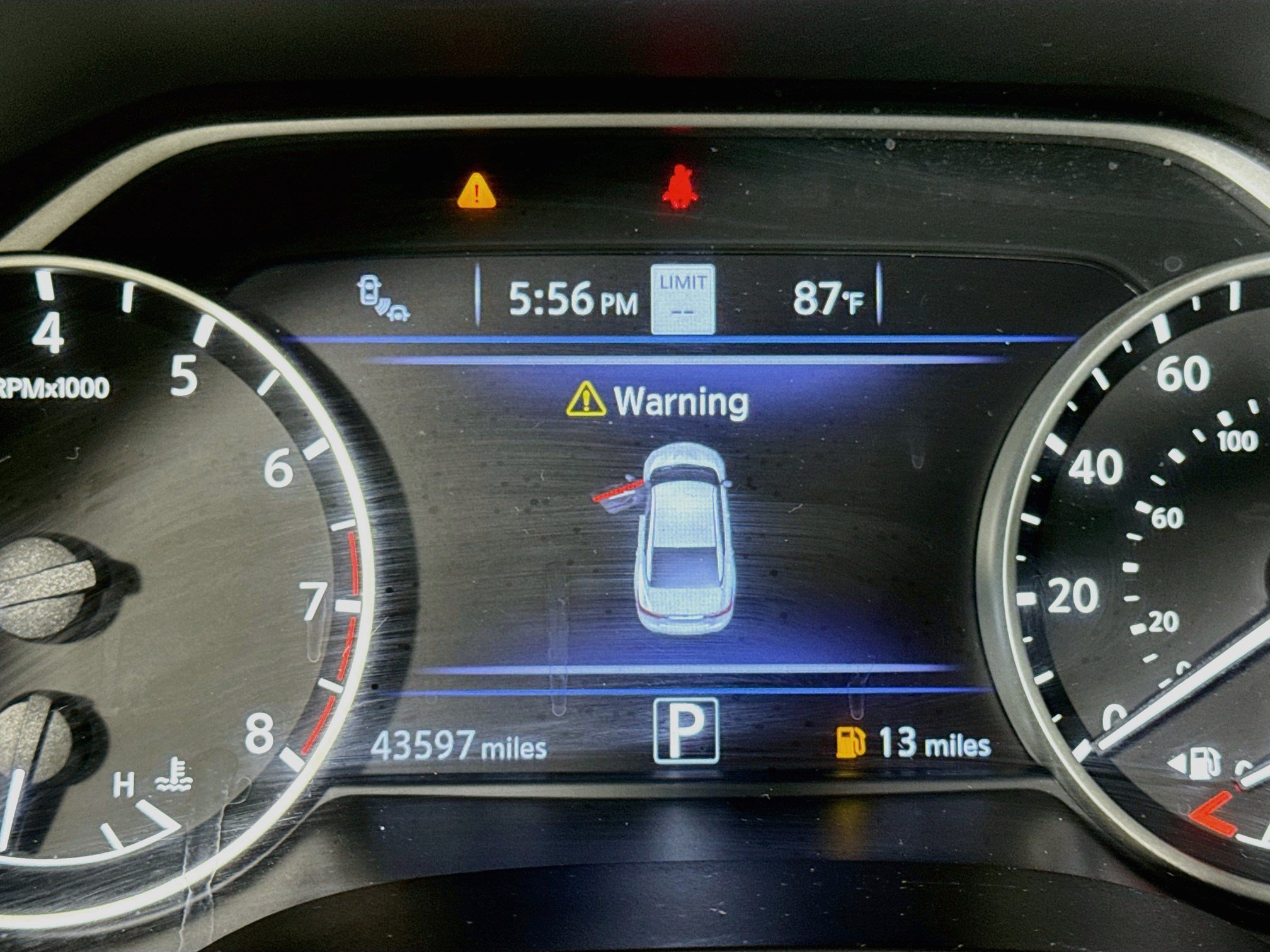 Used 2023 Nissan Maxima SV w/ Floor Mat Group FWD image 16