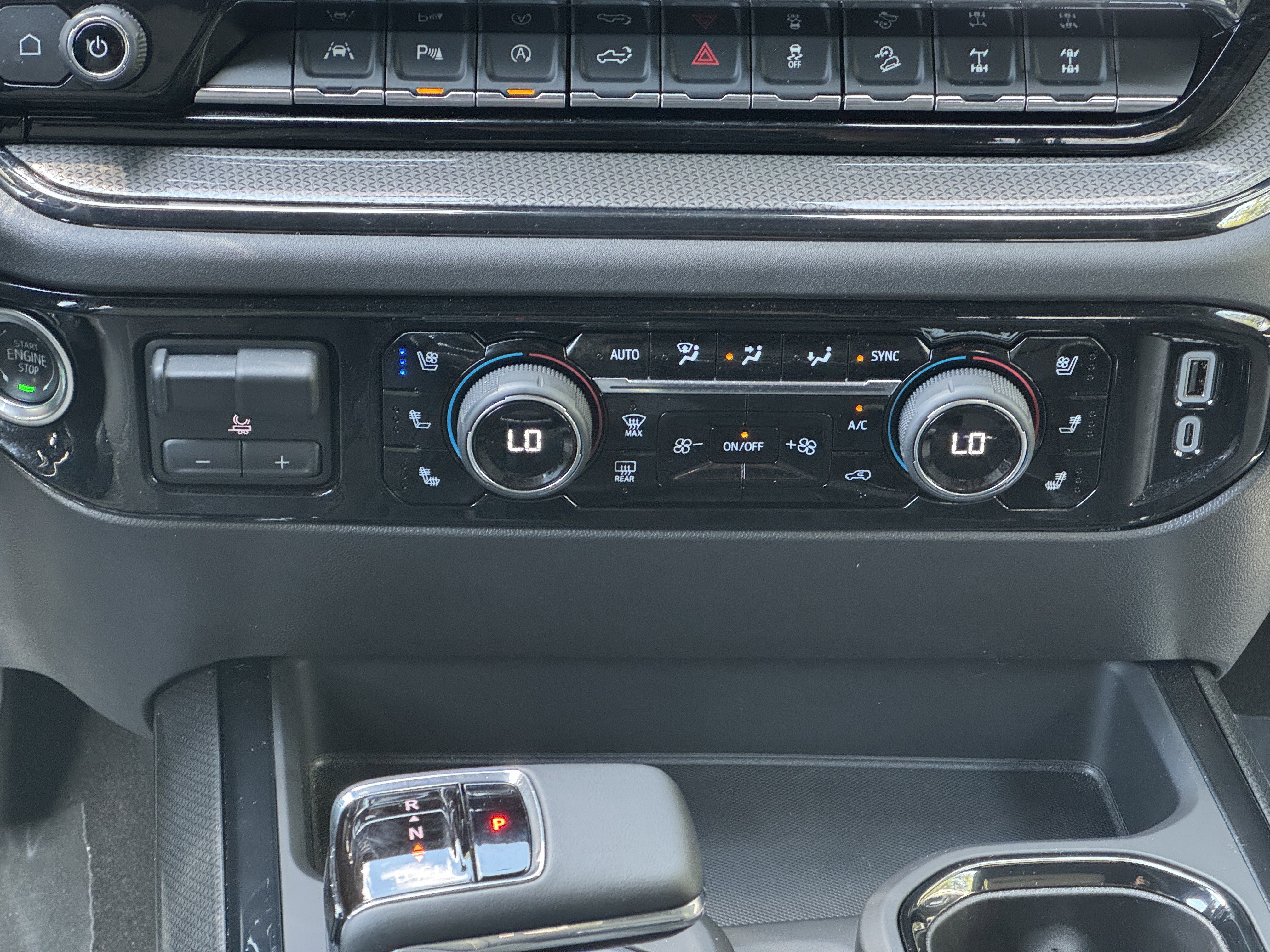 Used 2024 Chevrolet Silverado 1500 ZR2 w/ ZR2 Bison Edition image 33