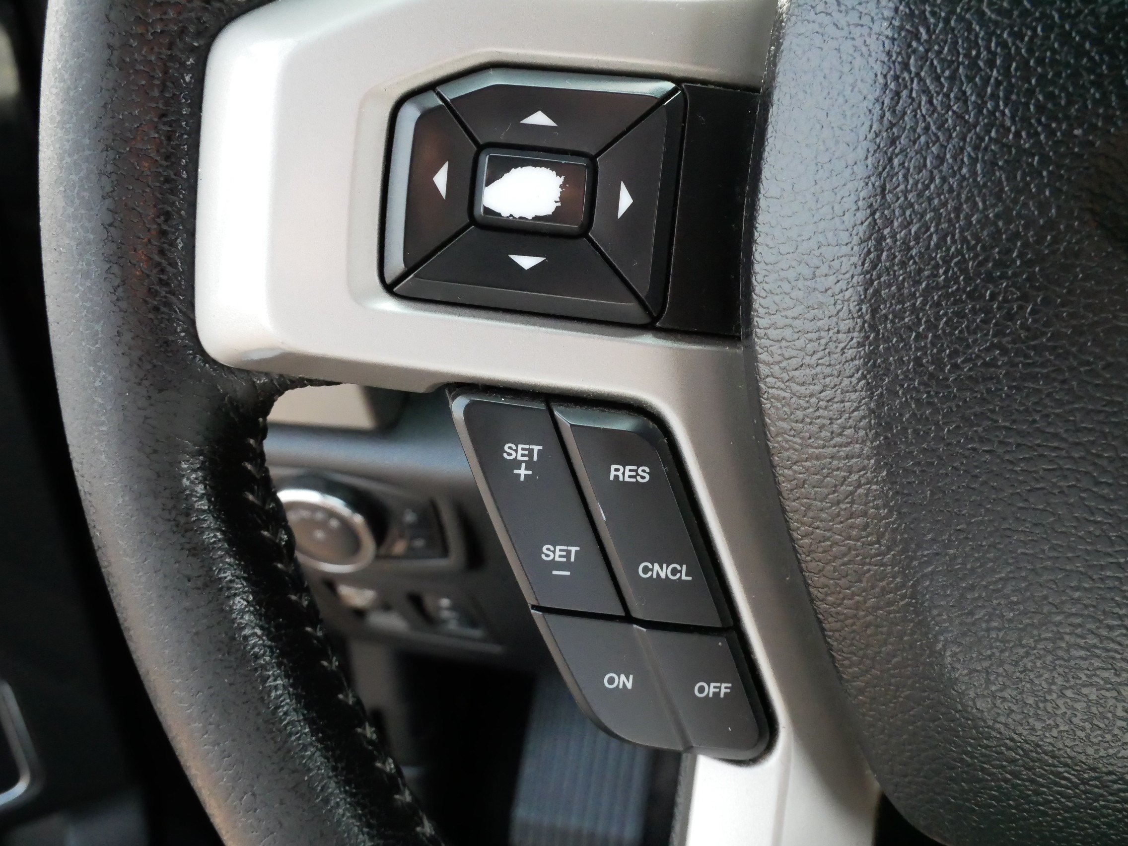 Used 2016 Ford F150 Lariat w/ Trailer Tow Package AWD/4WD image 21