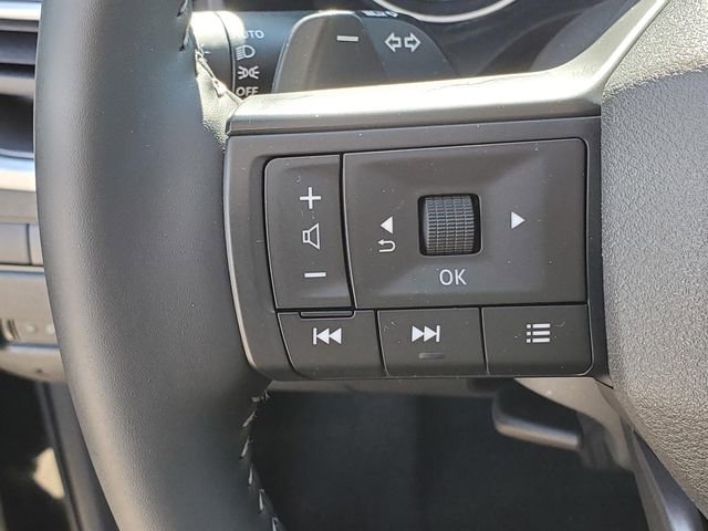 Certified 2025 Nissan Rogue SV image 20