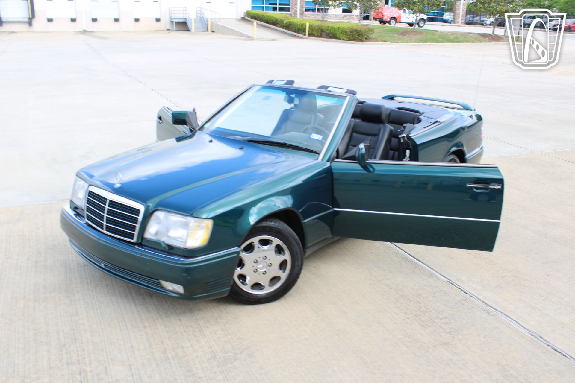 Used 1994 Mercedes-Benz E 320 Convertible image 7
