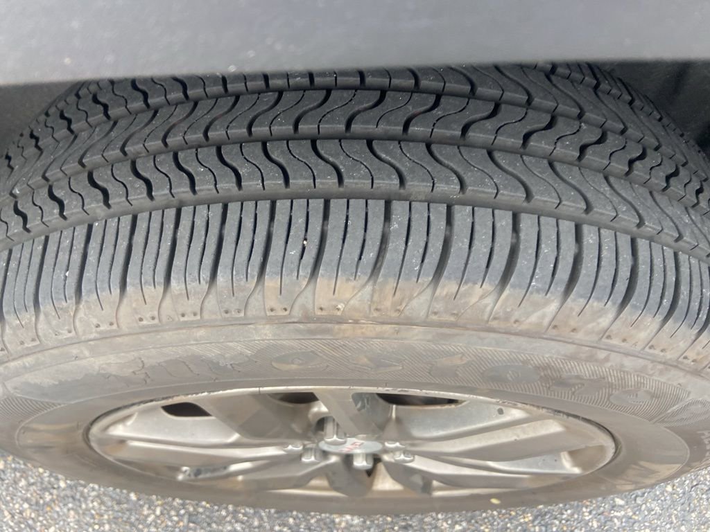 Used 2018 GMC Acadia SLT image 14