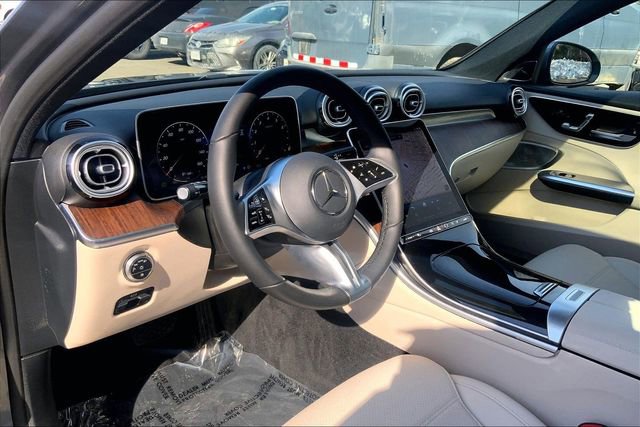 Used 2025 Mercedes-Benz C 300 4MATIC Sedan image 14