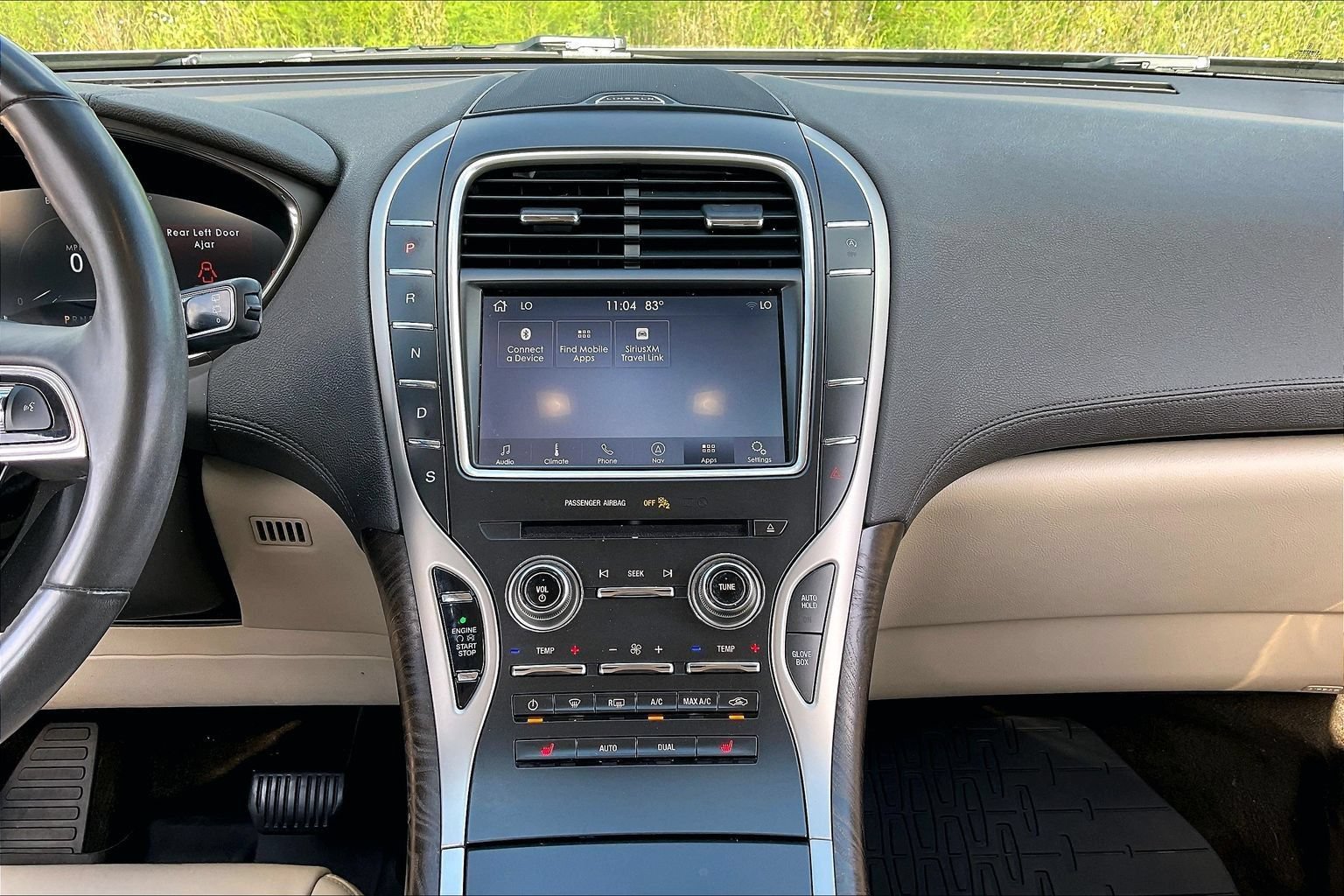 Used 2019 Lincoln Nautilus Select w/ Cargo Utility Package FWD image 22