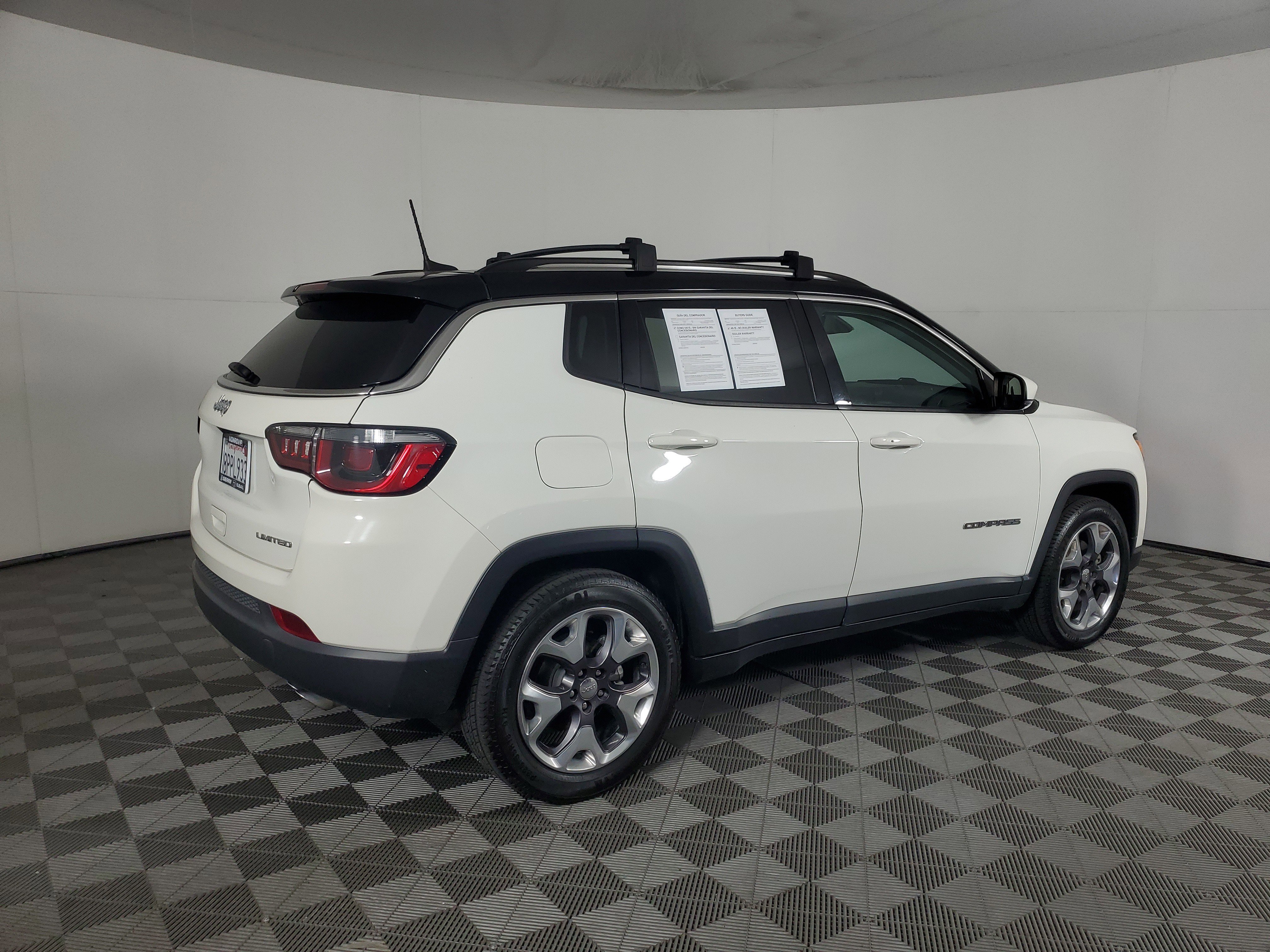 Used 2020 Jeep Compass Limited FWD image 4