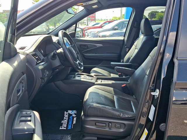 Certified 2023 Honda Passport EX-L image 15