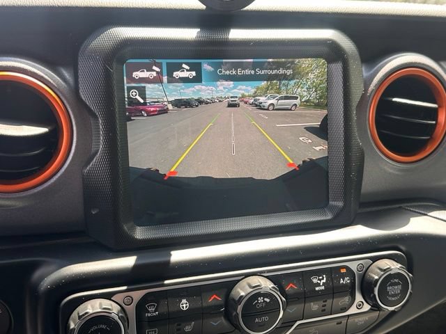 Used 2023 Jeep Gladiator Mojave w/ Cold Weather Group AWD/4WD image 28