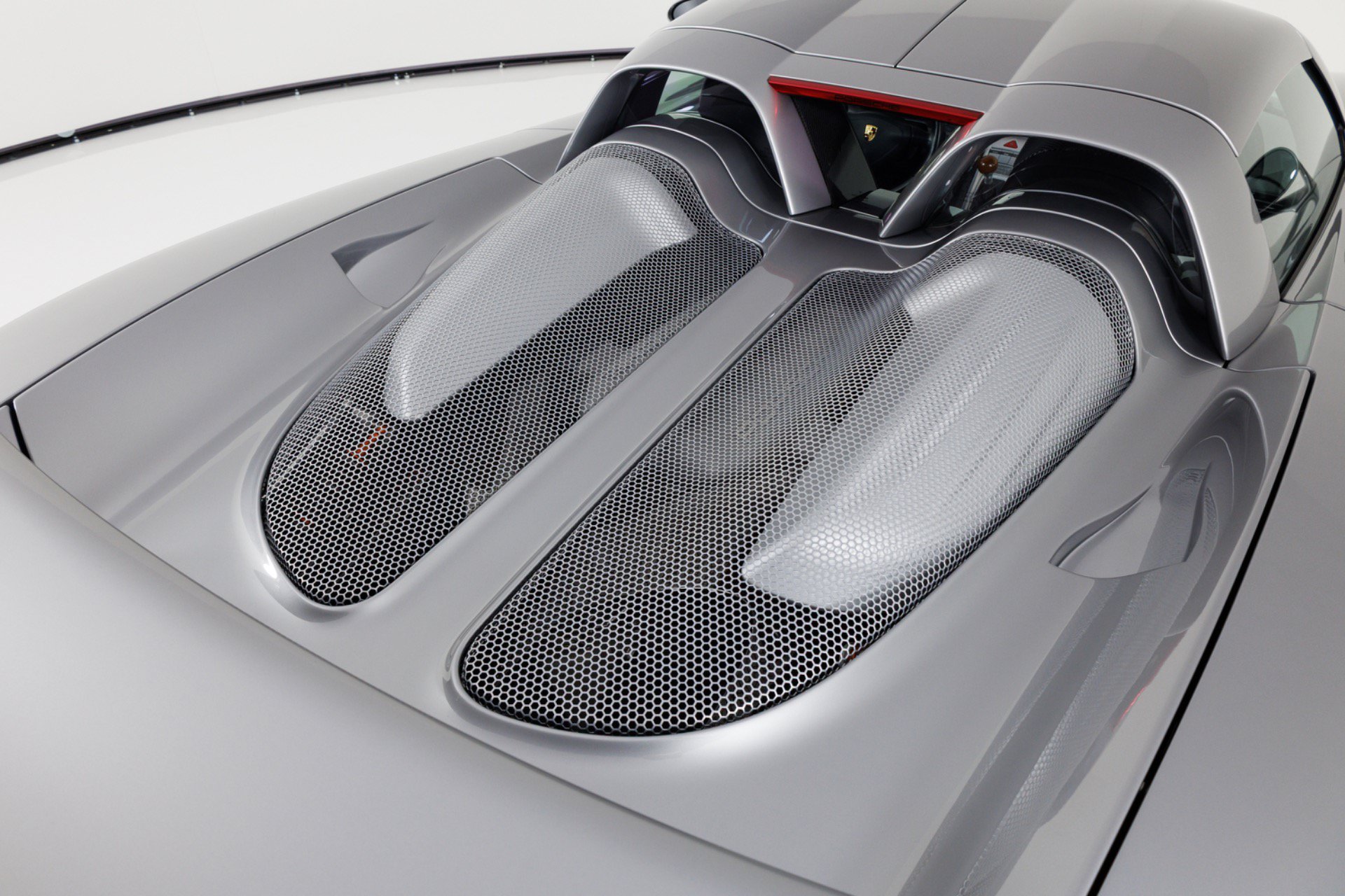 Used 2004 Porsche Carrera GT RWD image 75