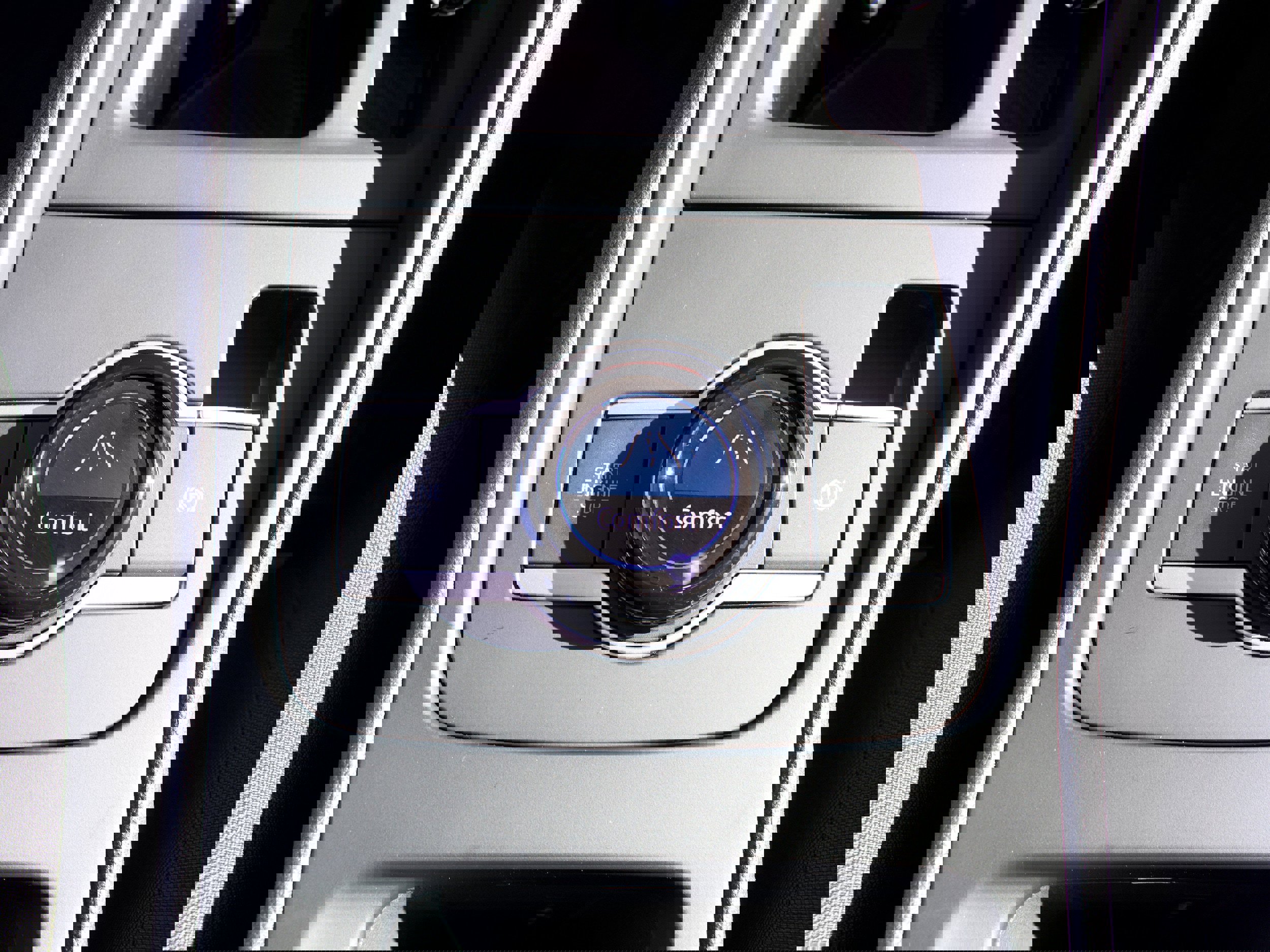 New 2025 Volkswagen Tiguan S image 23